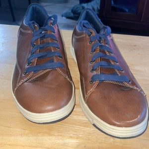 brown and navy mens sneakers